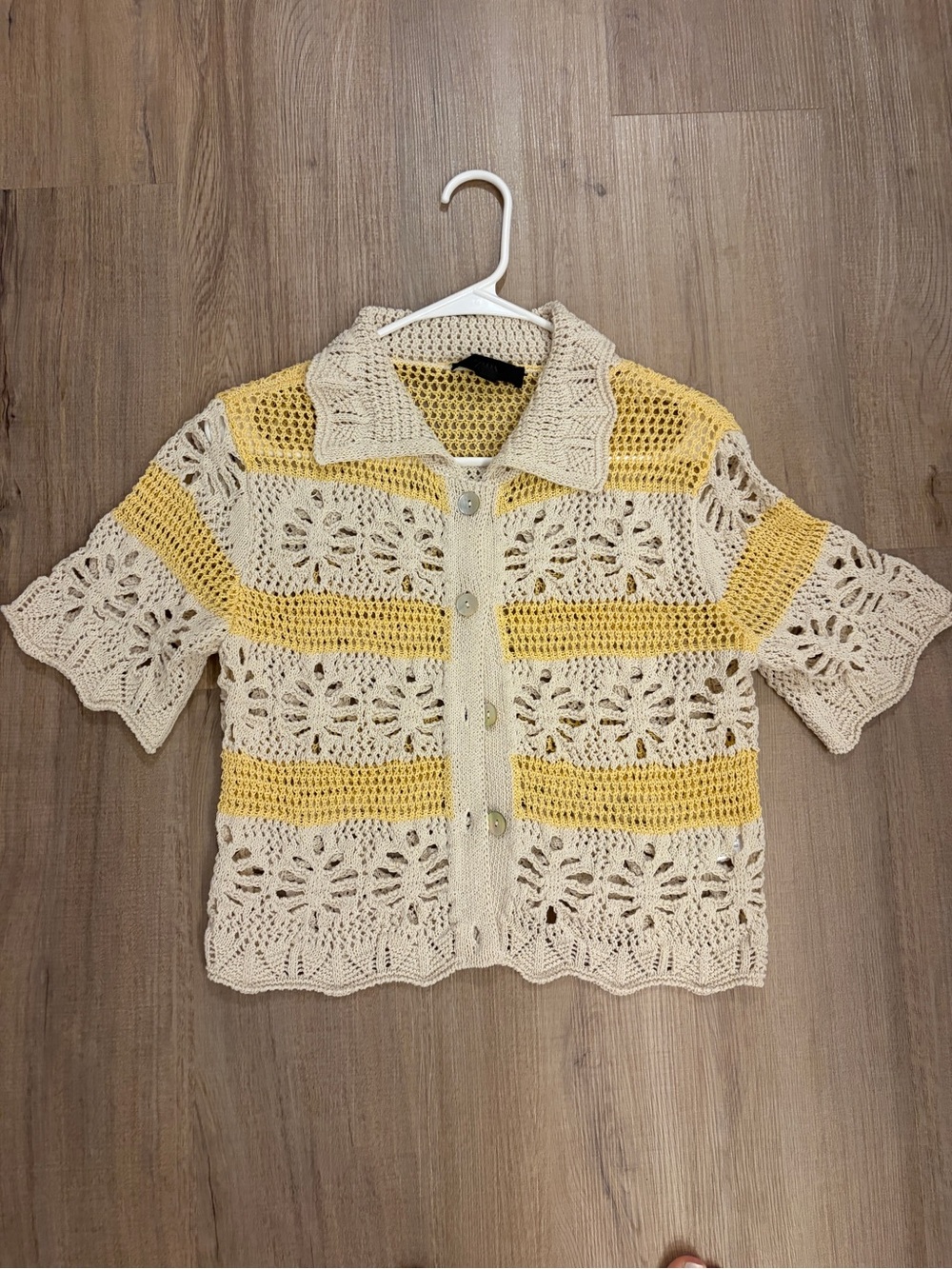 Crochet Floral Stripe Short-Sleeve Cardigan - Cream & Yellow